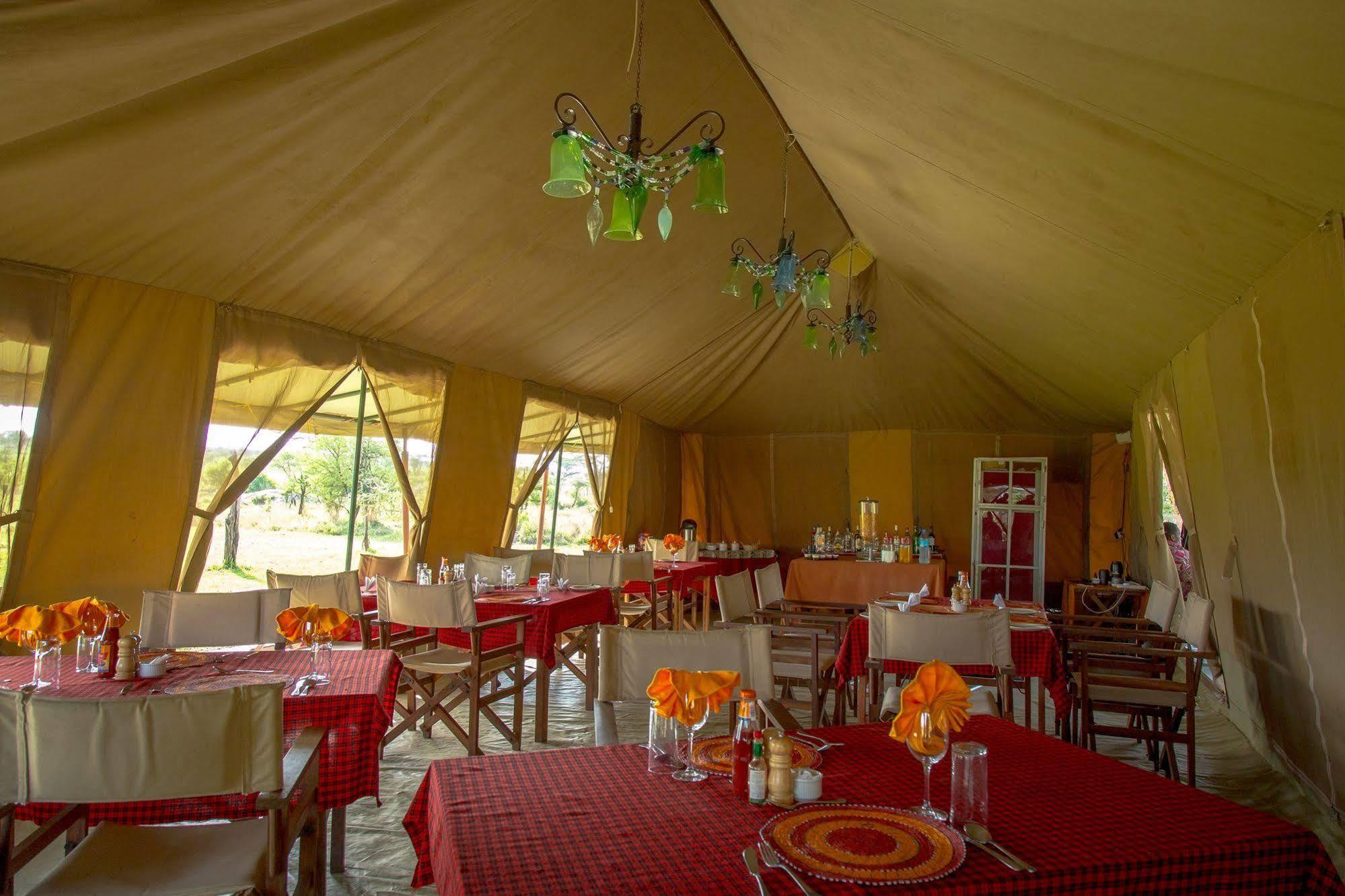 Kisura Serengeti Camp Hotell Soronera Eksteriør bilde