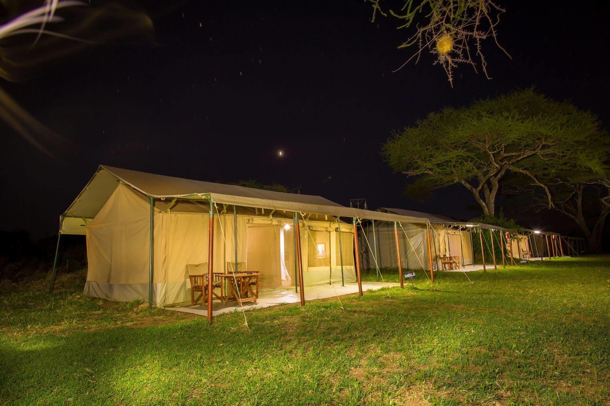 Kisura Serengeti Camp Hotell Soronera Eksteriør bilde